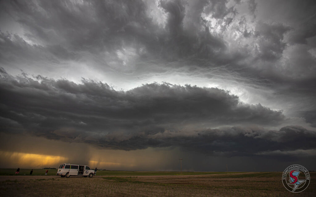 A Shelf Cloud Approaches the Tour Van.